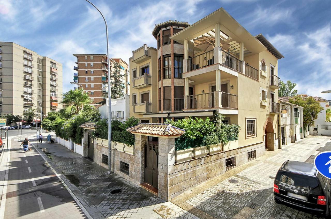 Апартаменты Apartamento Fotohouse Гранада Экстерьер фото